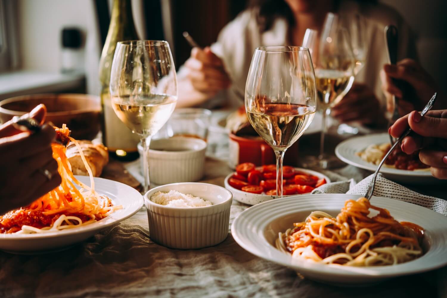 What are the costs of opening a restaurant