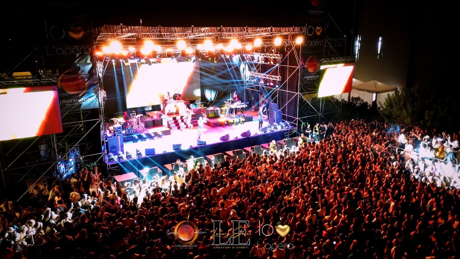 myPOS num concerto de Sean Paul