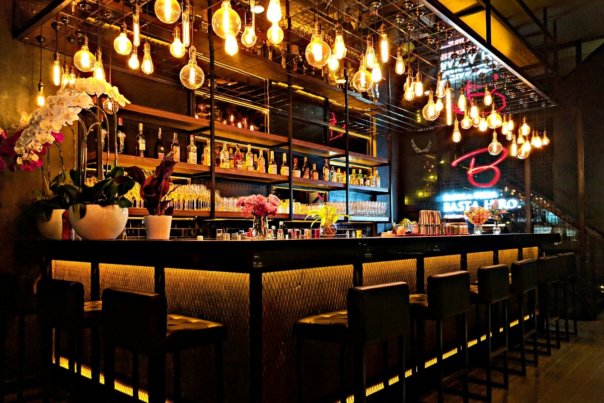 Come aprire un bar: Costi, requisiti e gestione [Guida Completa]