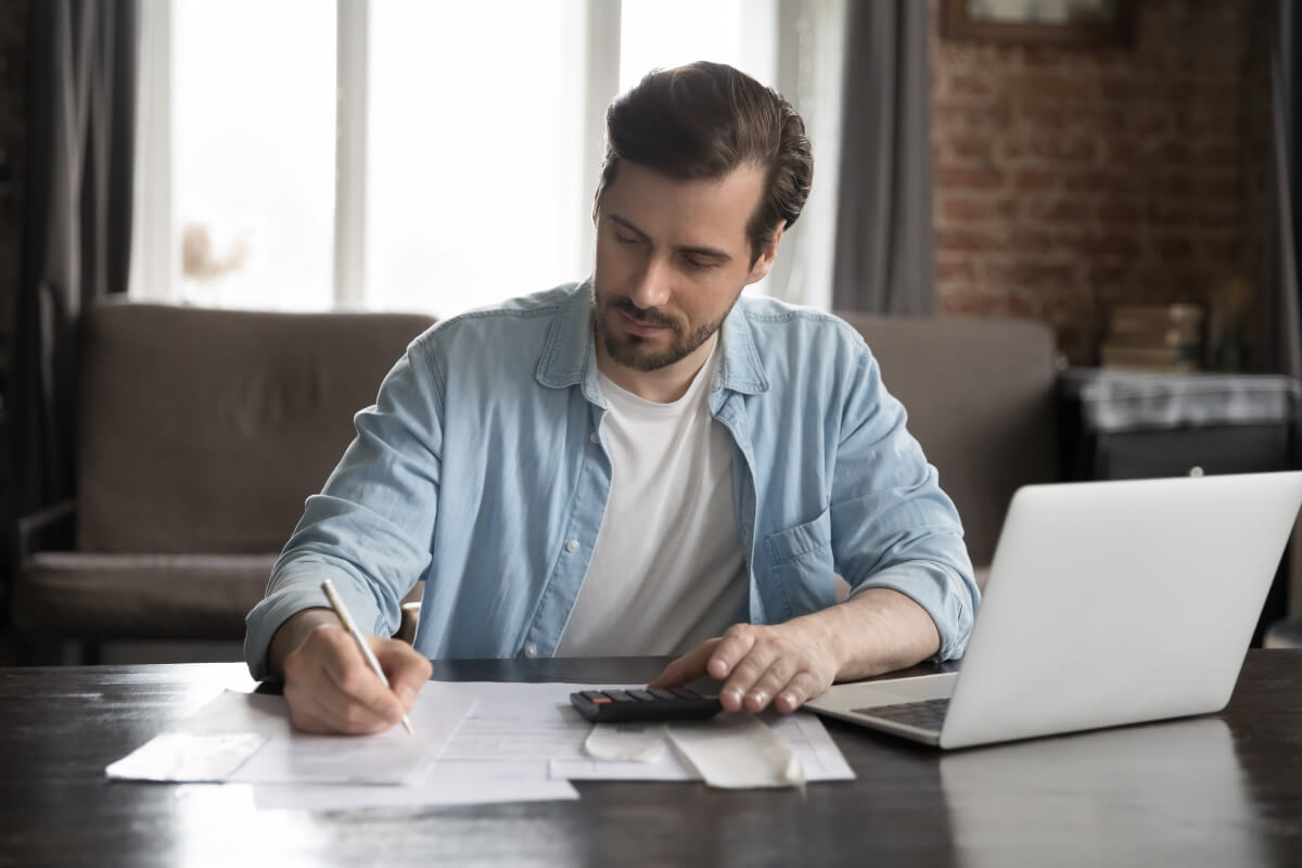 What Is a Credit Note: Meaning, Examples, and Tips