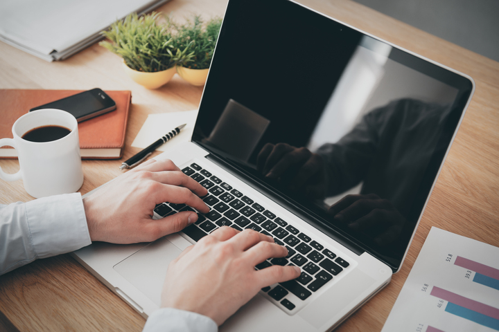 ¿Cuáles son los negocios más rentables en España en el mundo online?