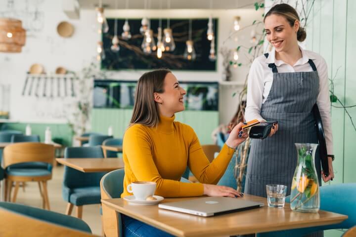 What Is Unified Commerce: Meaning, Benefits, and Tips